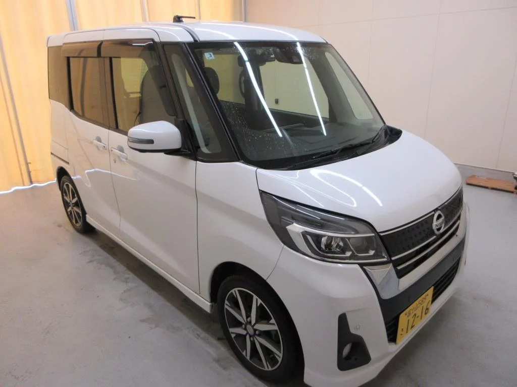Nissan Dayz Roox B21A 2019